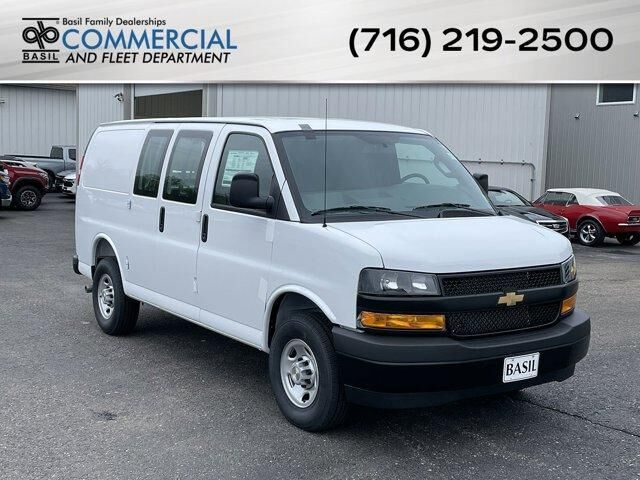 2026 CHEVROLET Express