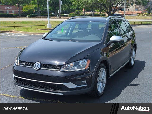 2017 VOLKSWAGEN Golf Alltrack