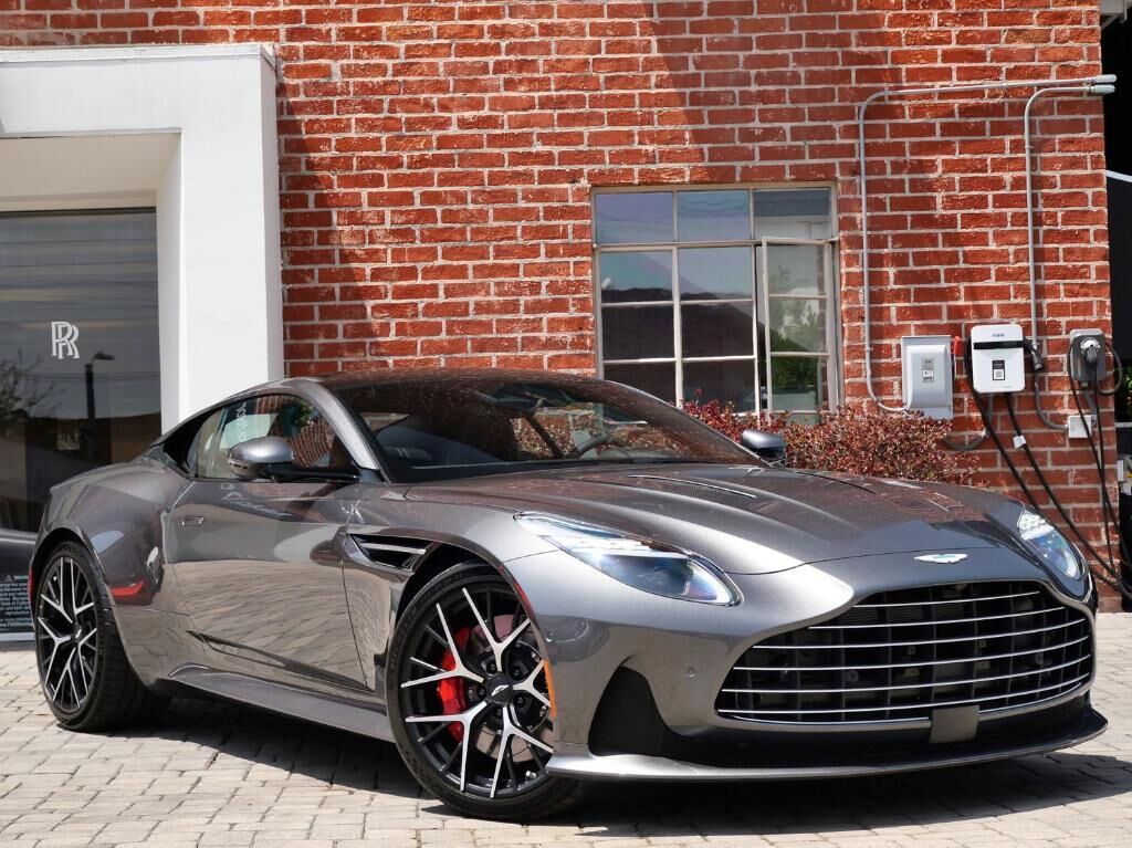2026 ASTON MARTIN DB12