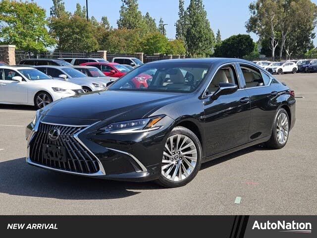 2023 LEXUS ES