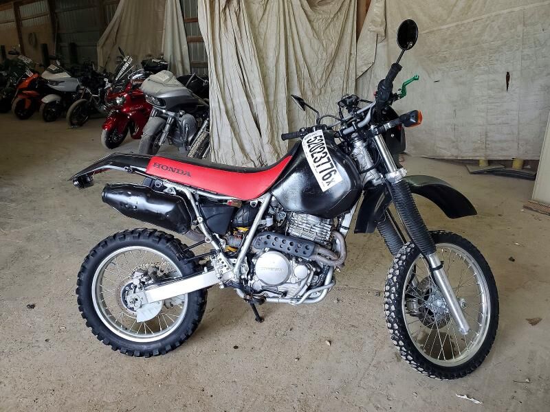 2007 HONDA XR