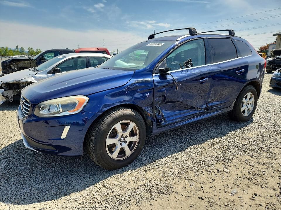 2015 VOLVO XC60