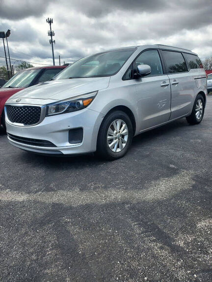 2016 KIA Sedona