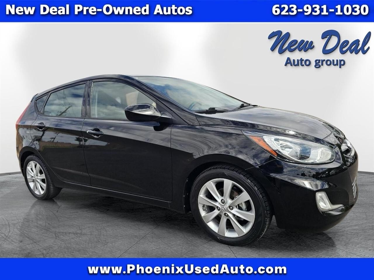 2012 HYUNDAI Accent