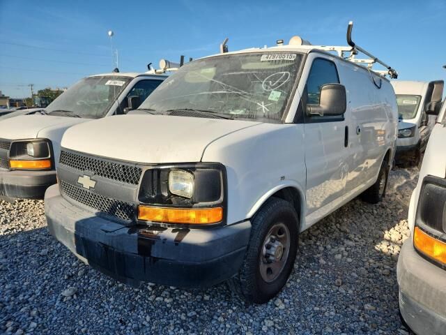 2013 CHEVROLET Express