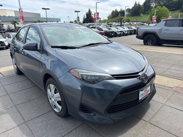 2018 TOYOTA Corolla