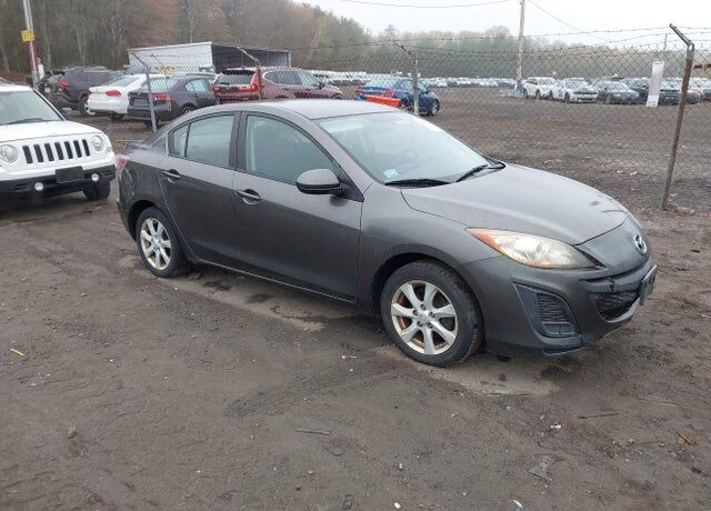 2011 MAZDA Mazda3