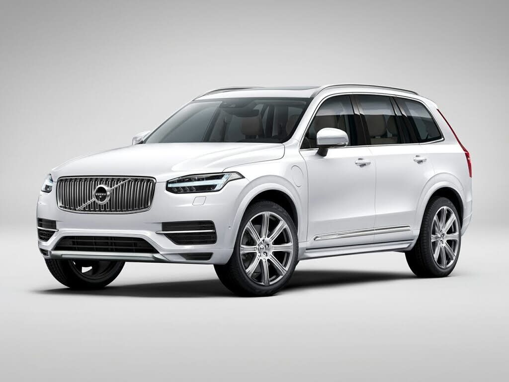 2018 VOLVO XC90