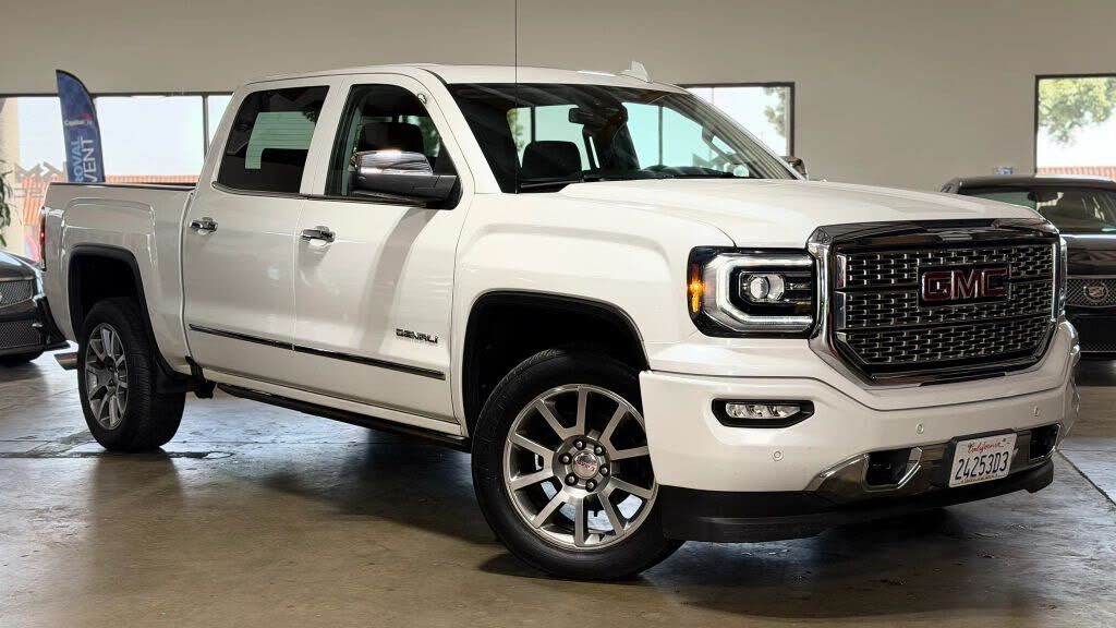 2017 GMC Sierra