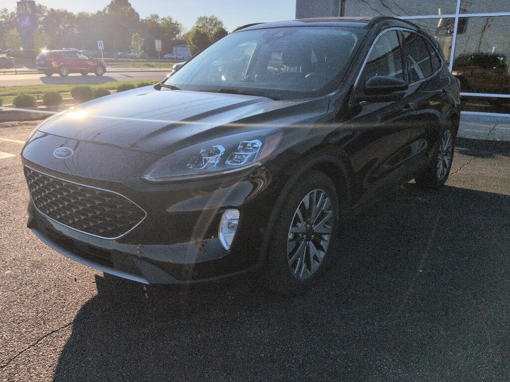 2020 FORD Escape