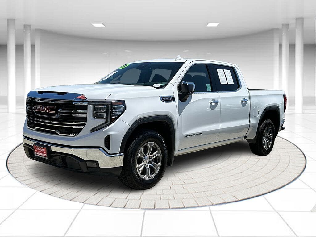 2024 GMC Sierra