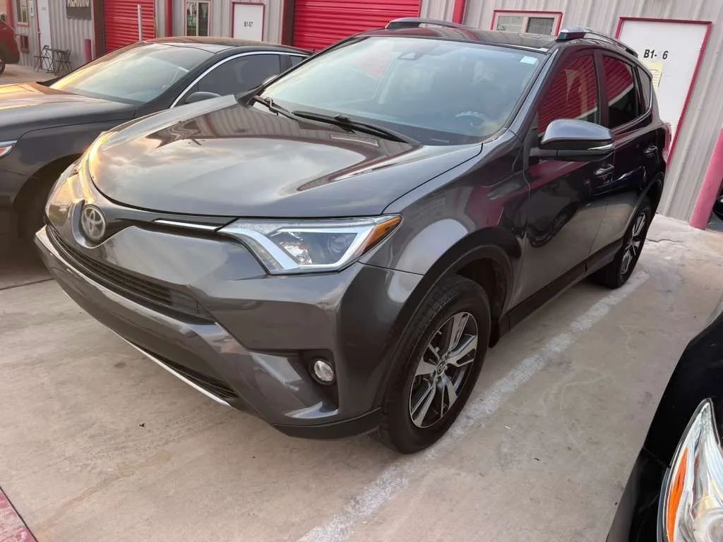 2017 TOYOTA RAV4