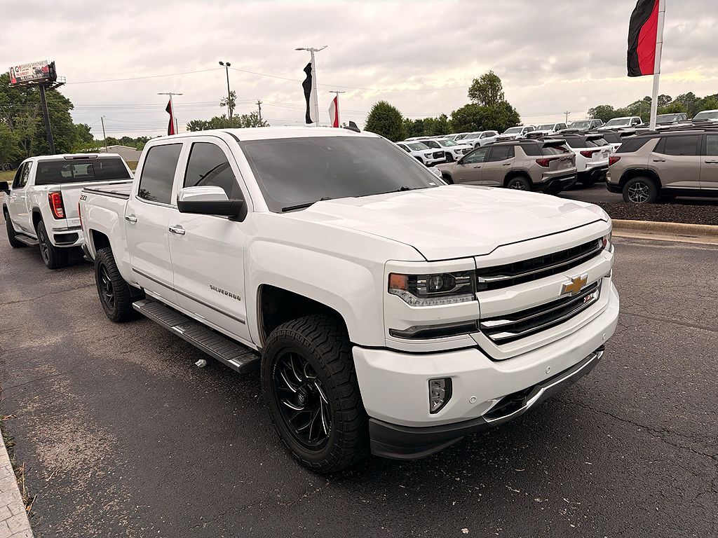 2018 CHEVROLET Silverado