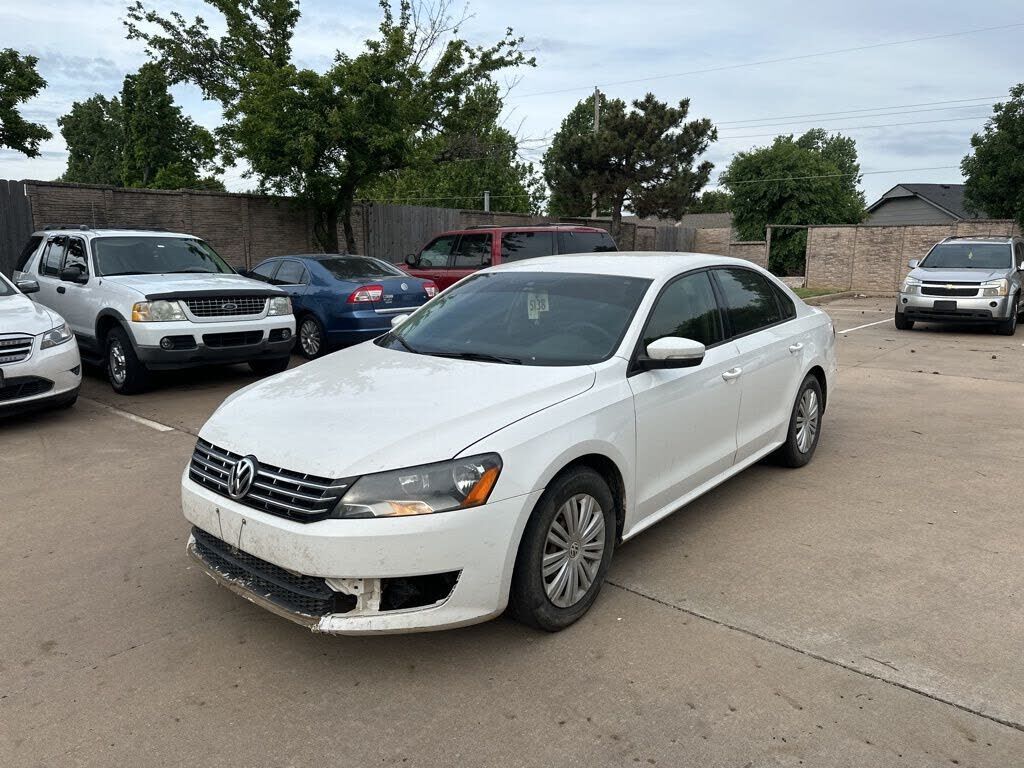 2015 VOLKSWAGEN Passat