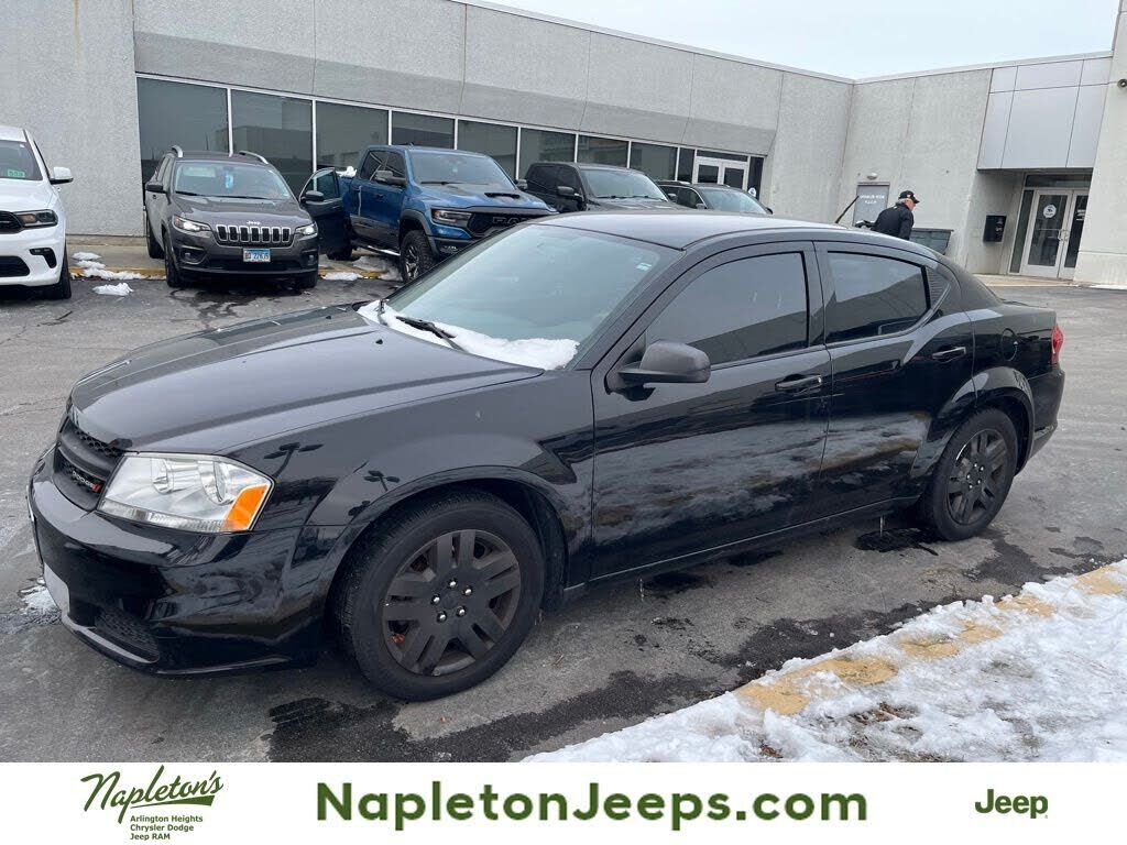 2014 DODGE Avenger