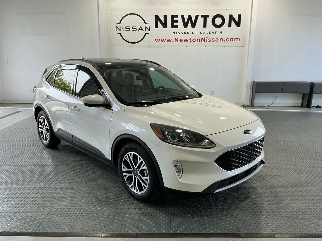 2020 FORD Escape