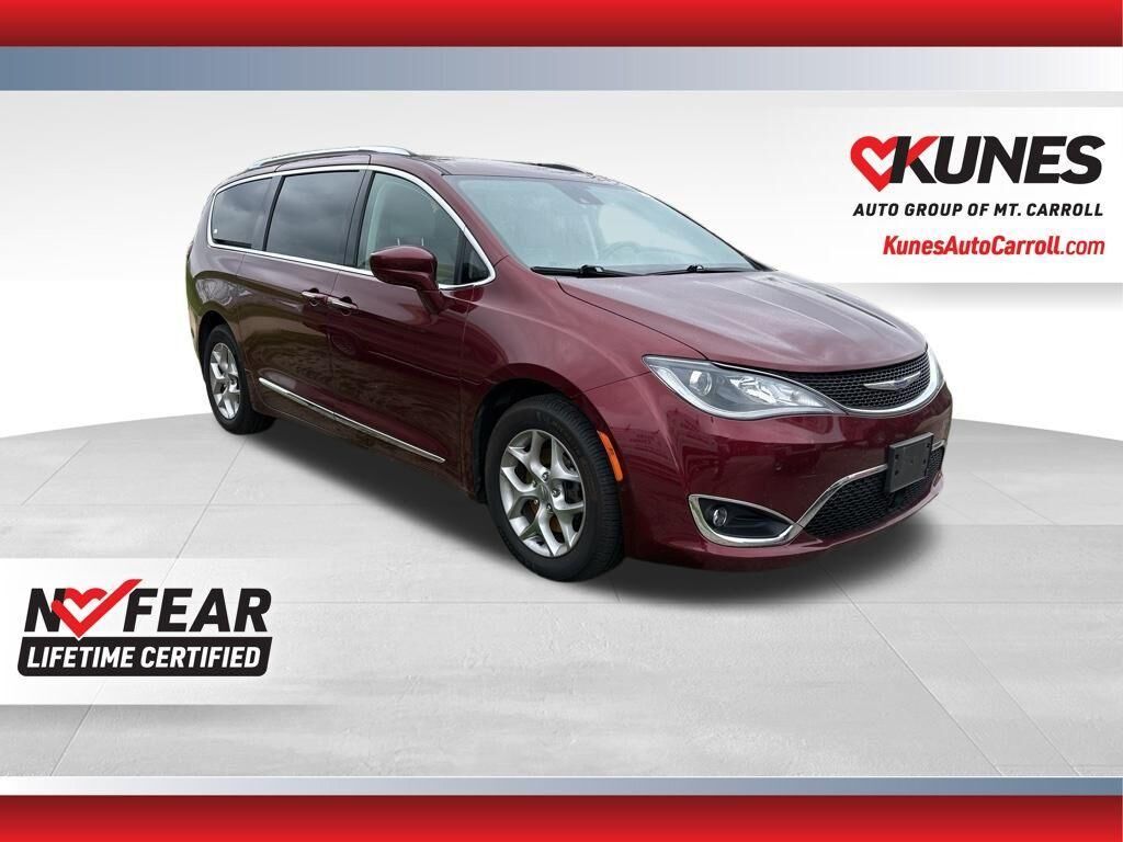 2019 CHRYSLER Pacifica
