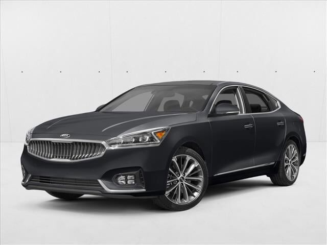 2017 KIA Cadenza