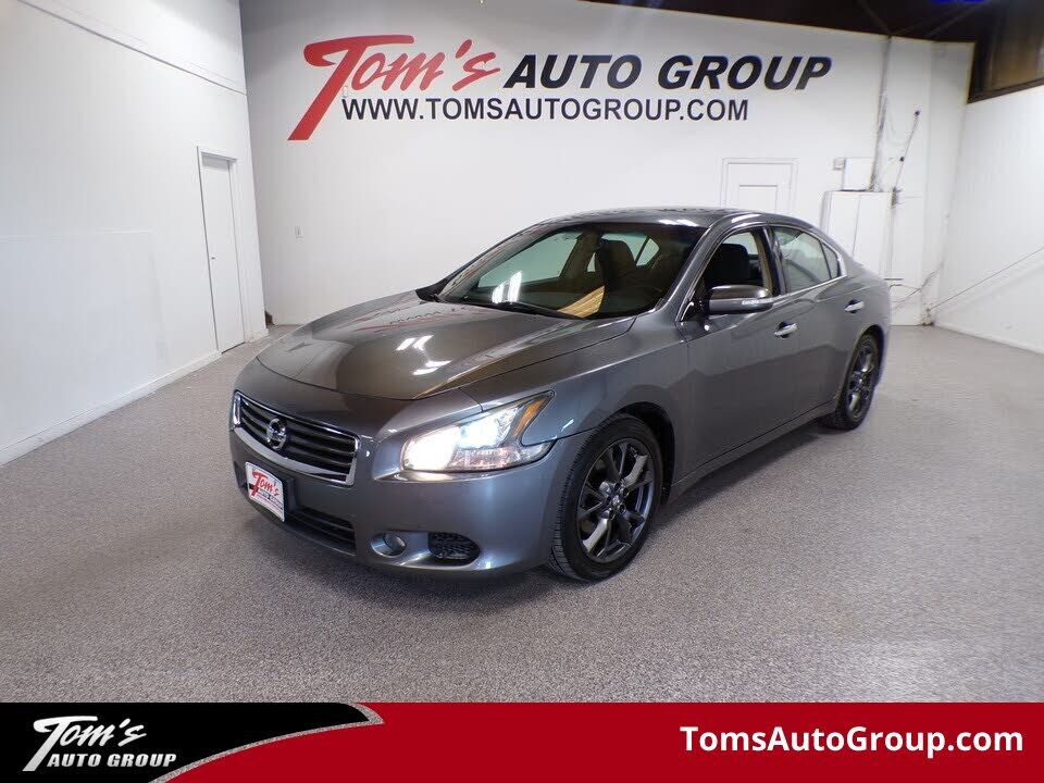 2014 NISSAN Maxima
