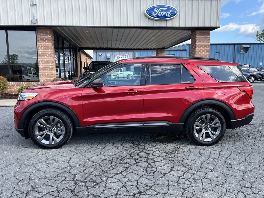 2021 FORD Explorer