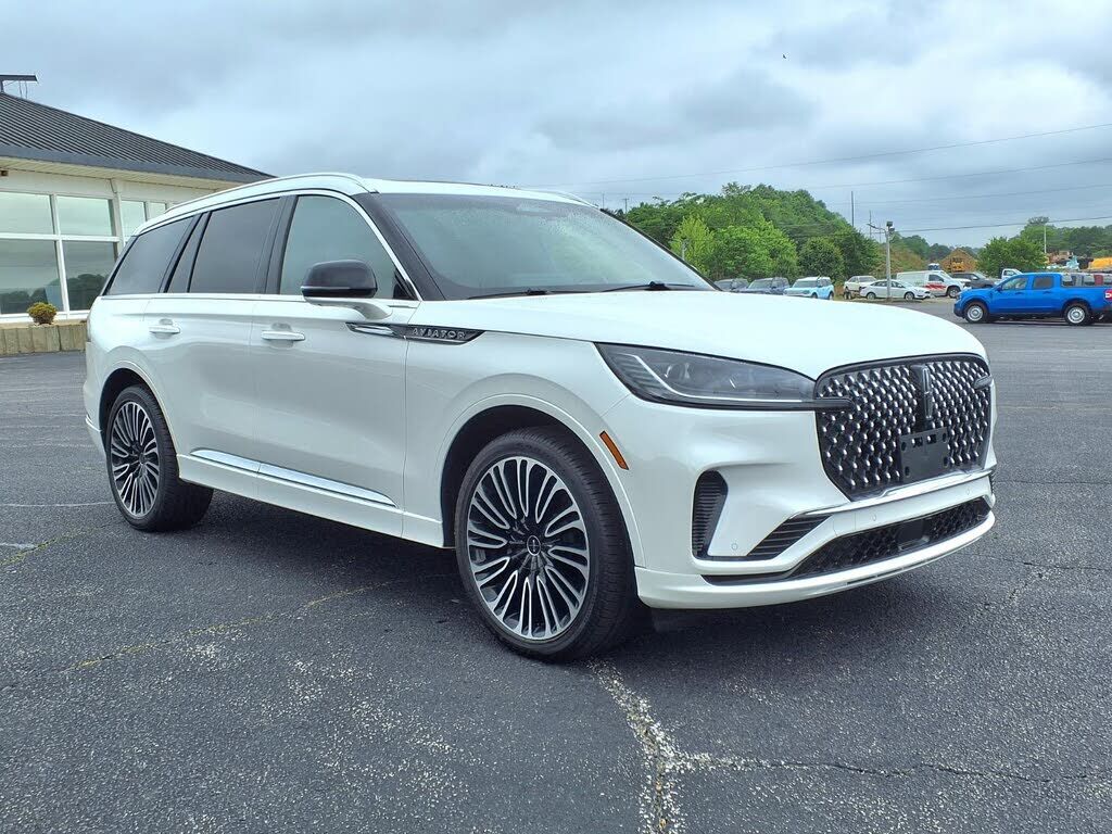 2025 LINCOLN Aviator