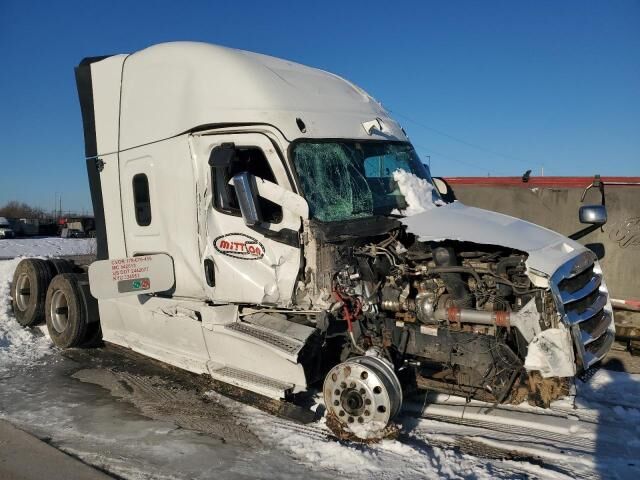 2022 FREIGHTLINER Cascadia