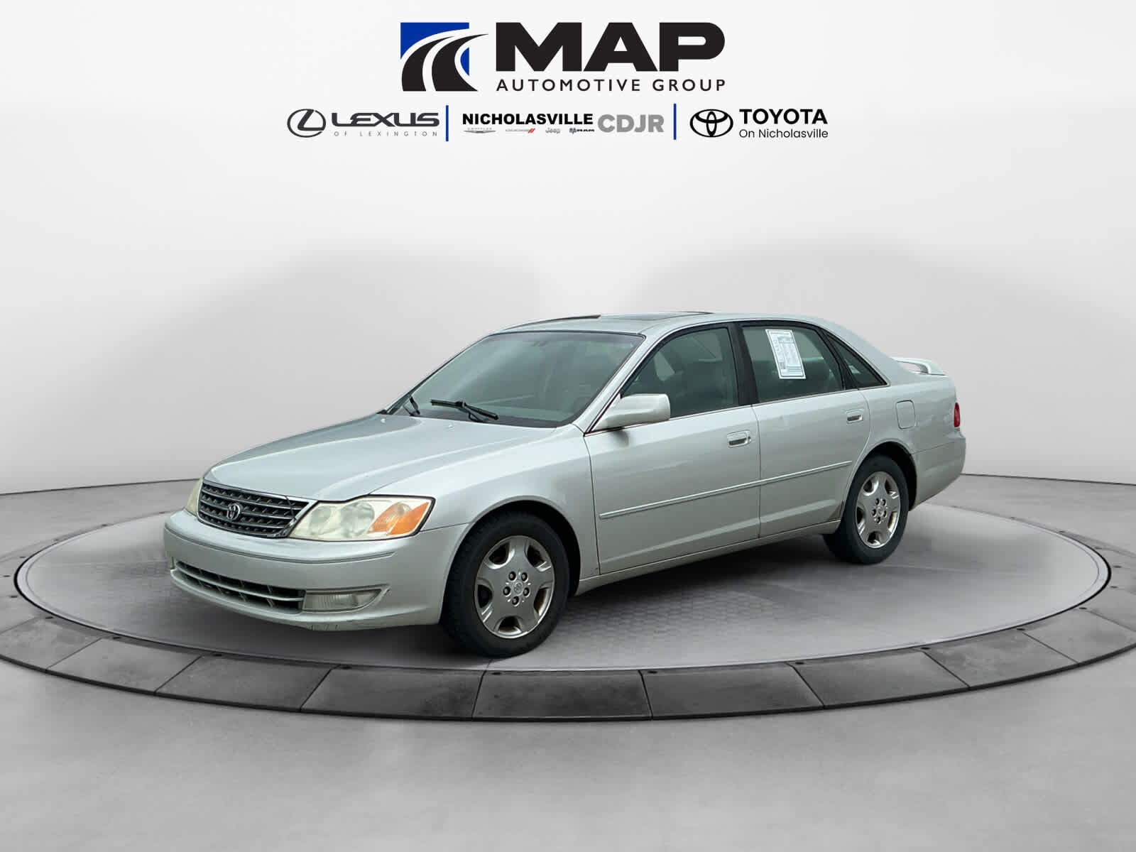 2003 TOYOTA Avalon