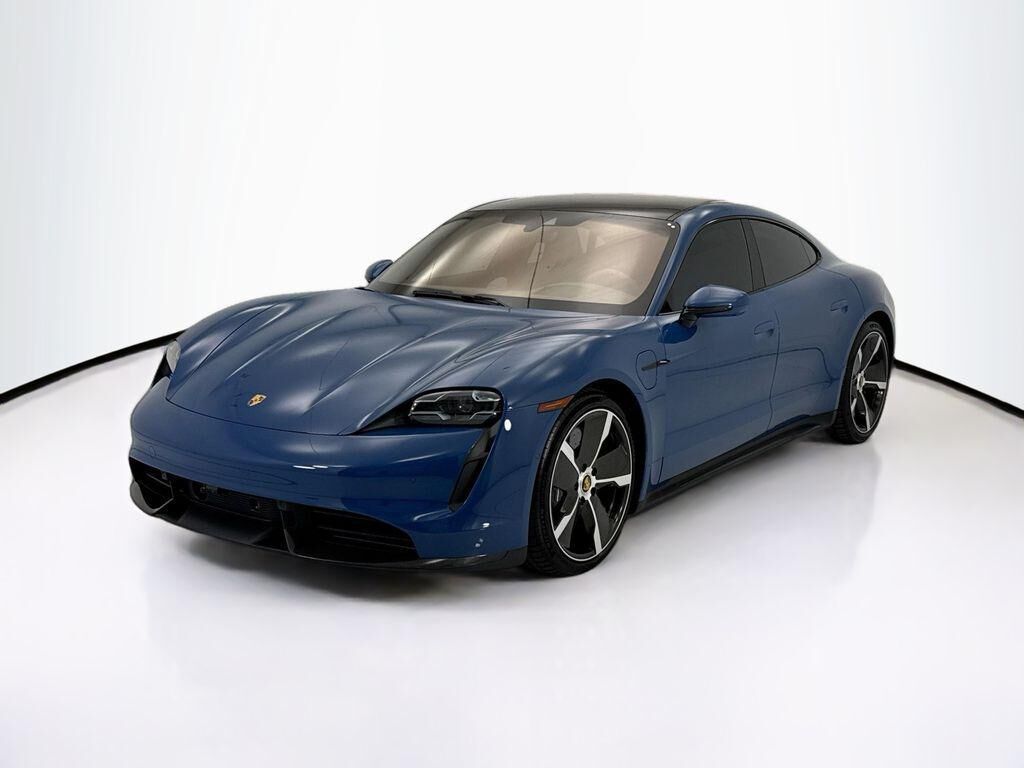 2022 PORSCHE Taycan