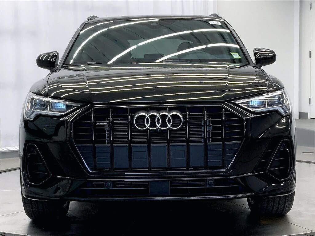 2022 Audi Q3