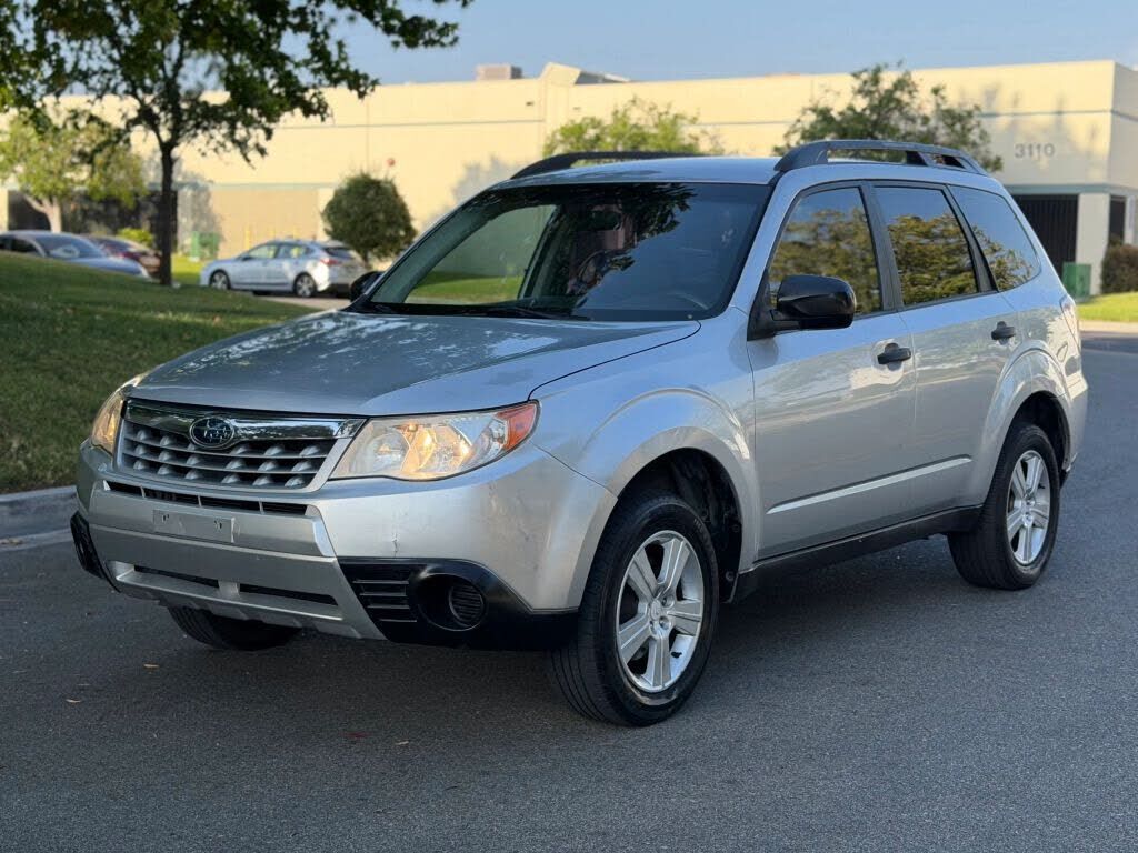 2011 SUBARU Forester