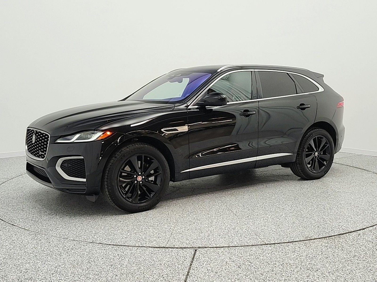 2021 JAGUAR F-Pace