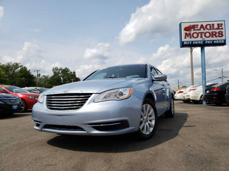 2013 CHRYSLER 200