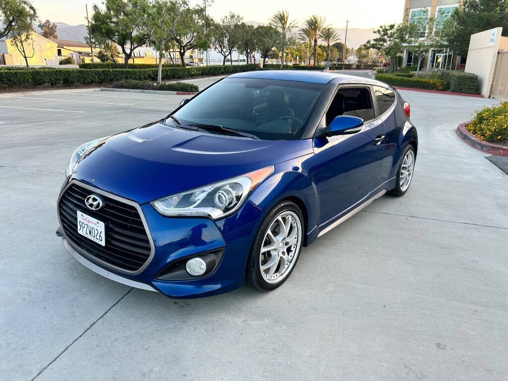 2017 HYUNDAI Veloster