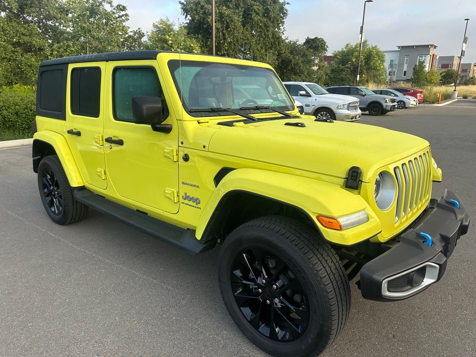 2023 JEEP Wrangler