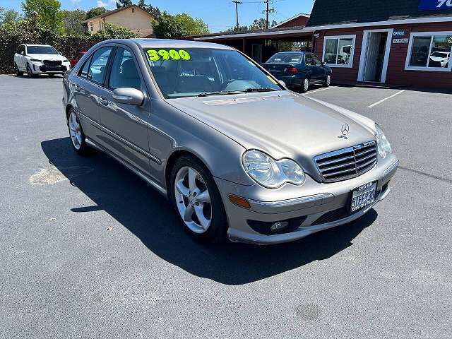 2006 MERCEDES-BENZ C-Class