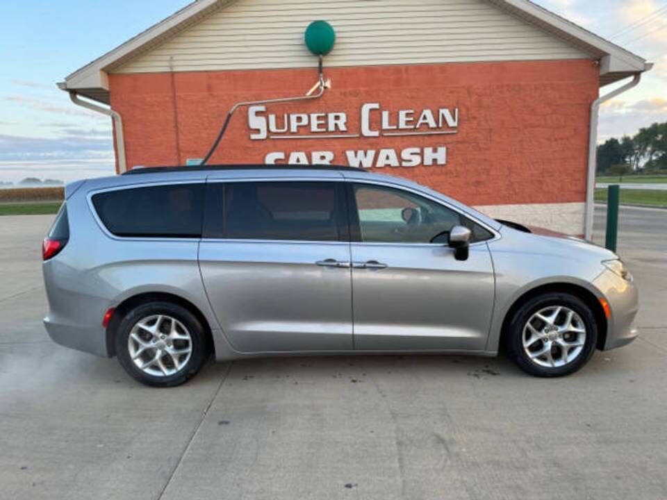 2018 CHRYSLER Pacifica