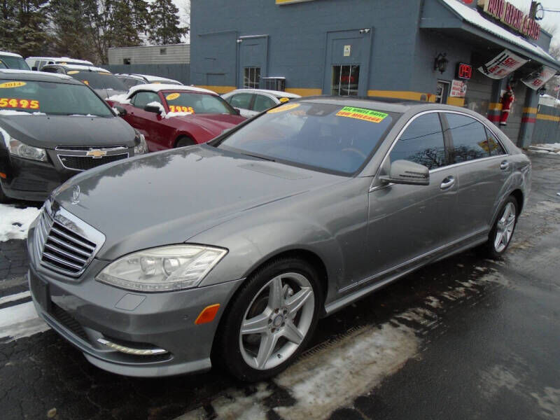 2011 MERCEDES-BENZ S-Class