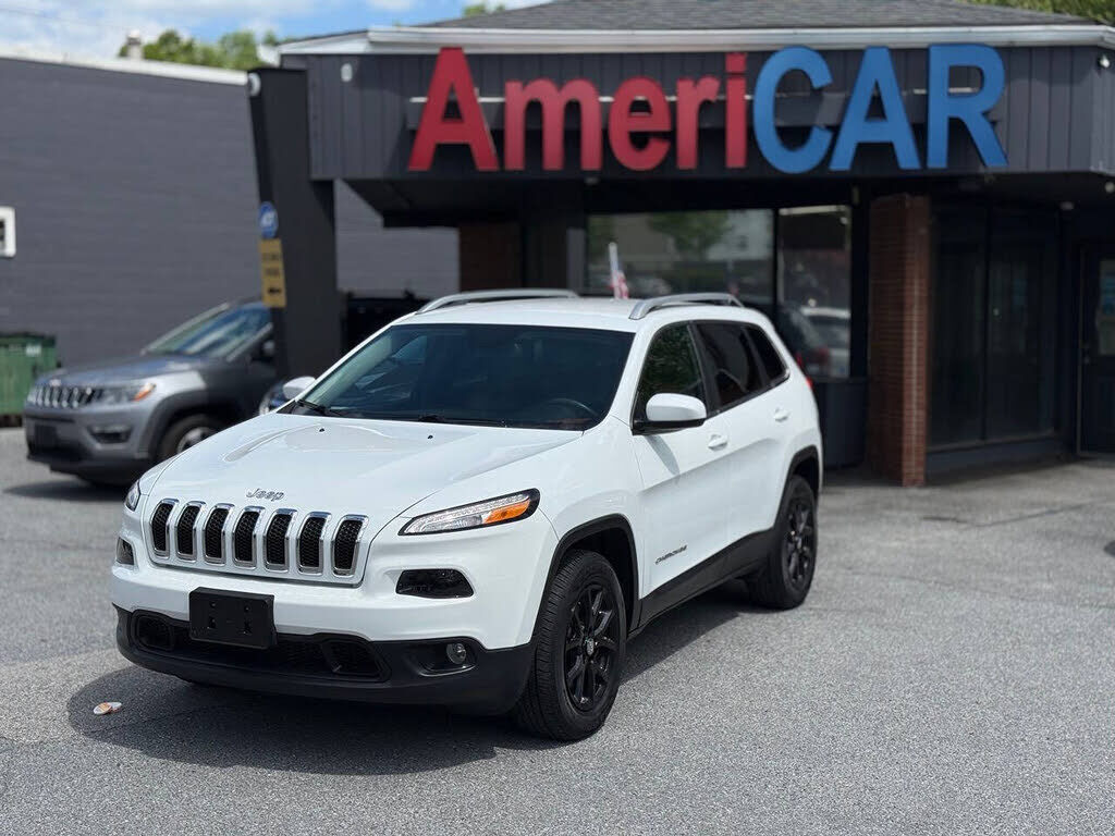 2017 JEEP Cherokee