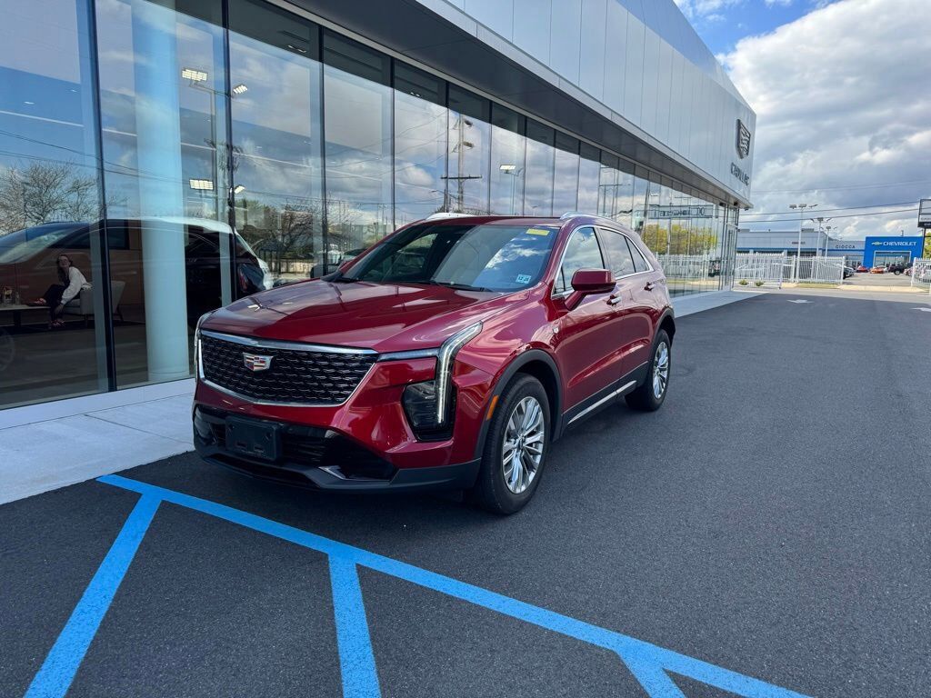 2024 CADILLAC XT4