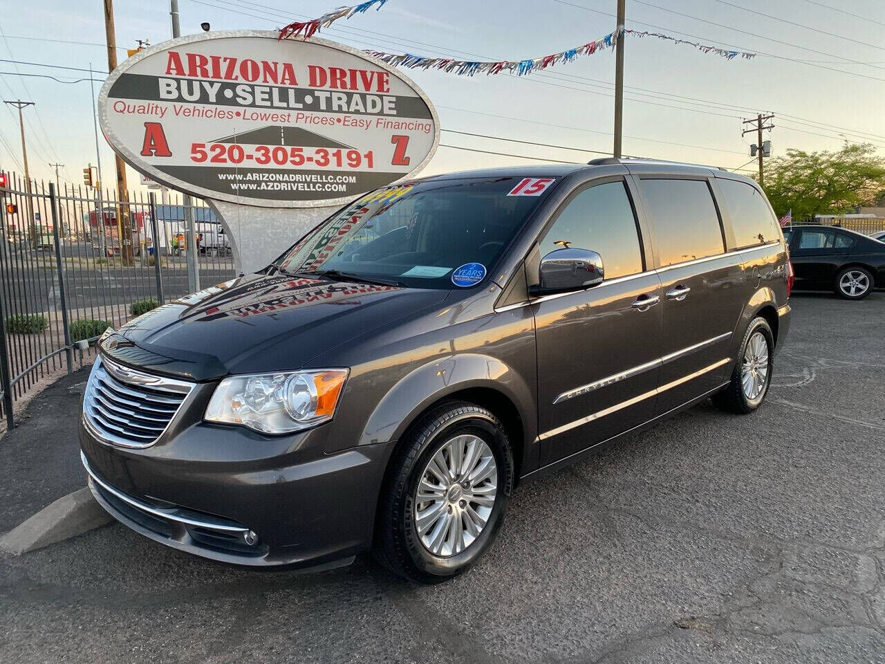 2015 CHRYSLER Town and Country