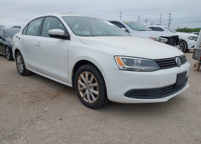 2012 VOLKSWAGEN Jetta