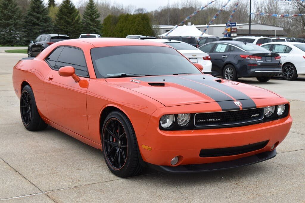 2008 DODGE Challenger