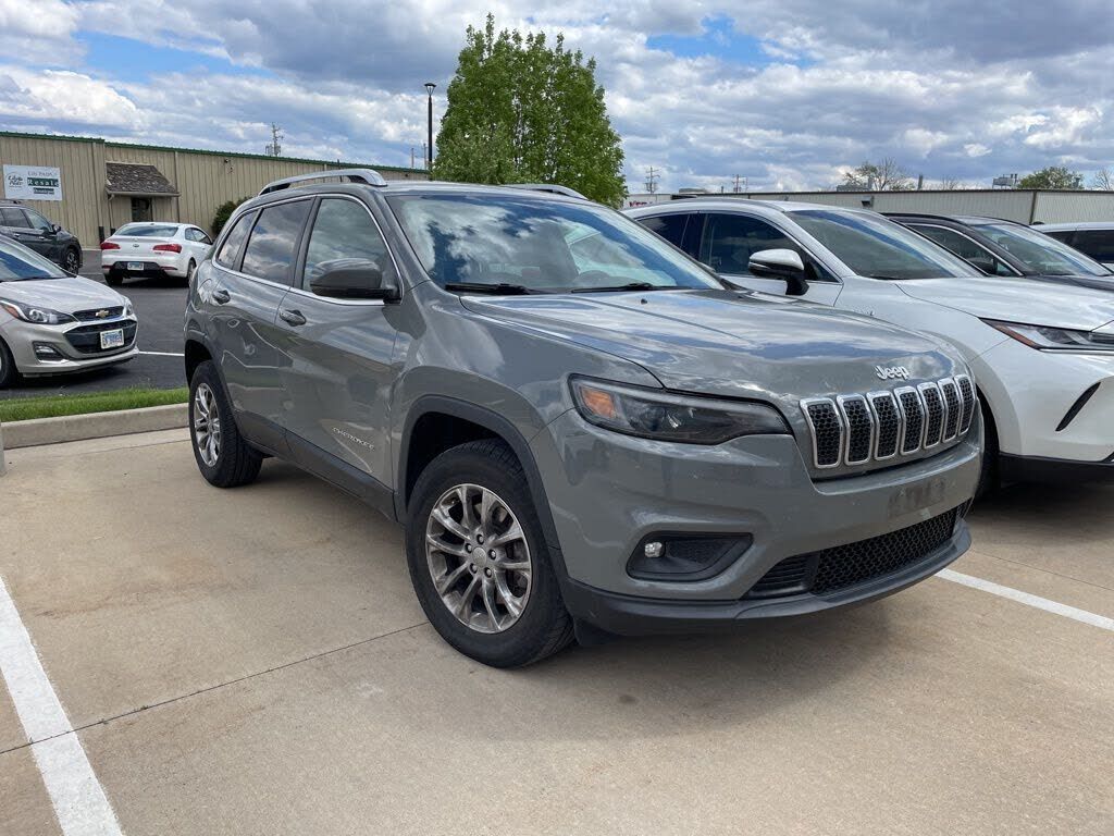 2019 JEEP Cherokee