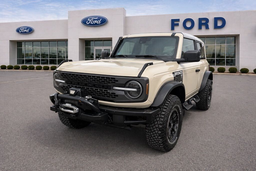 2022 FORD Bronco