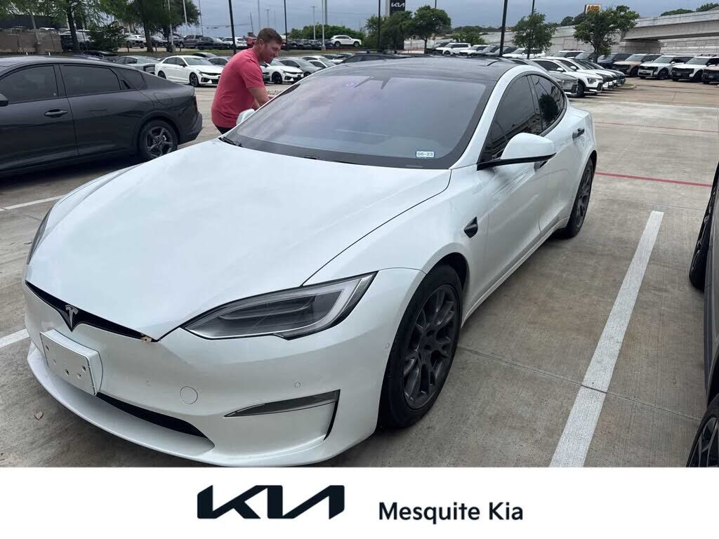 2021 TESLA Model S