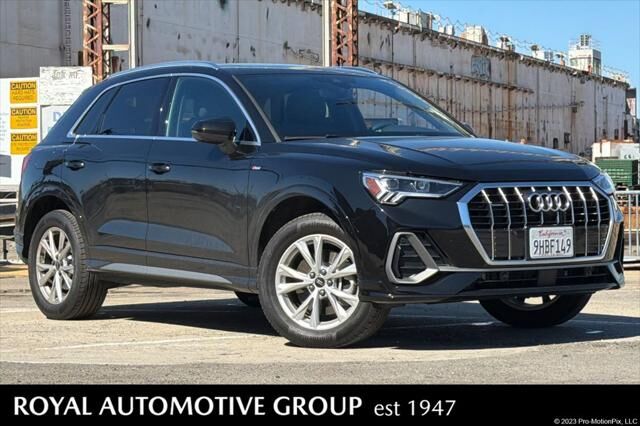 2023 AUDI Q3
