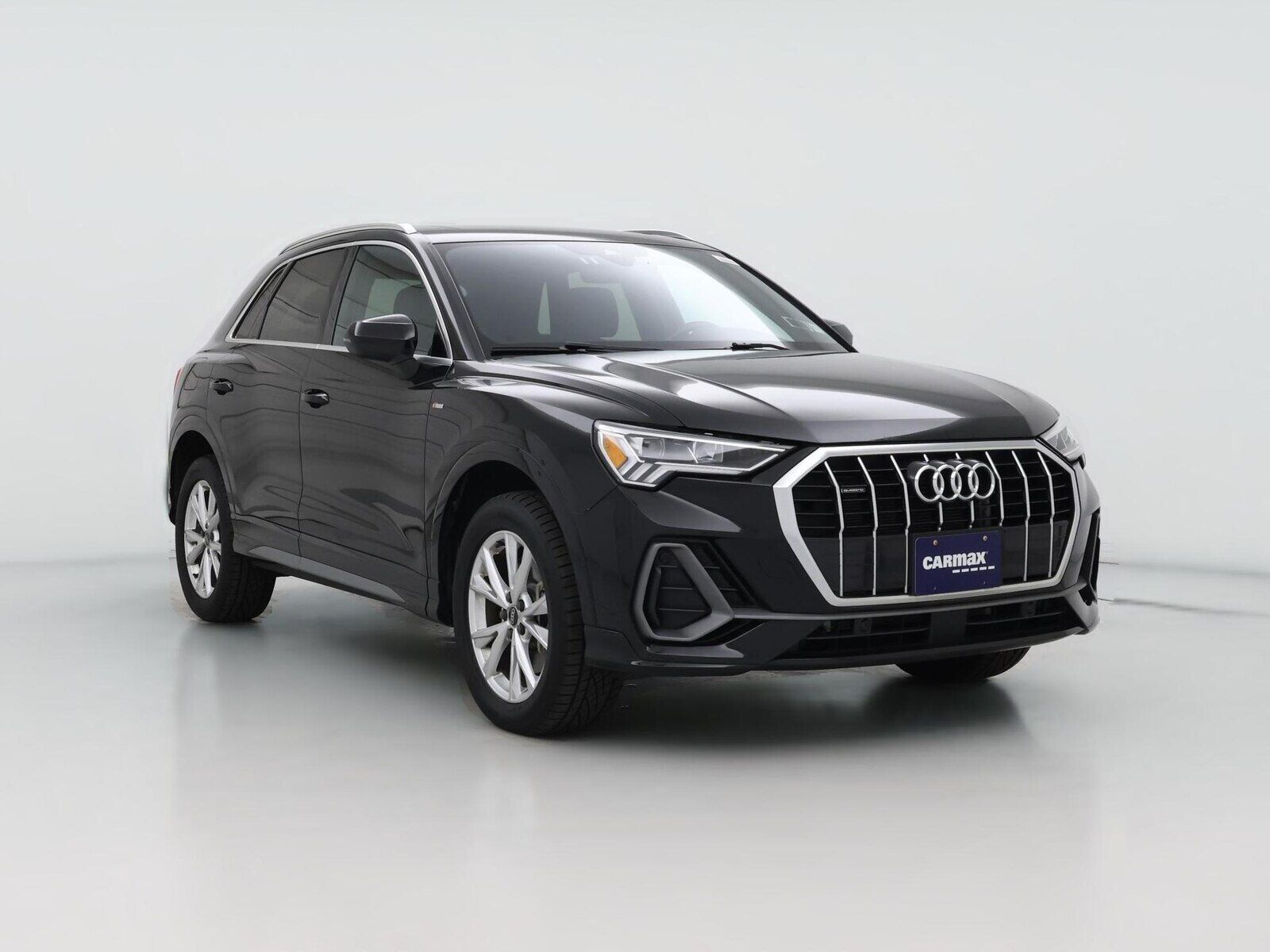 2023 AUDI Q3