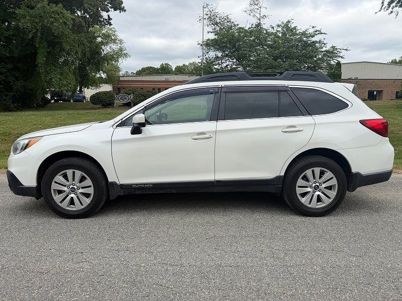 2016 SUBARU Outback