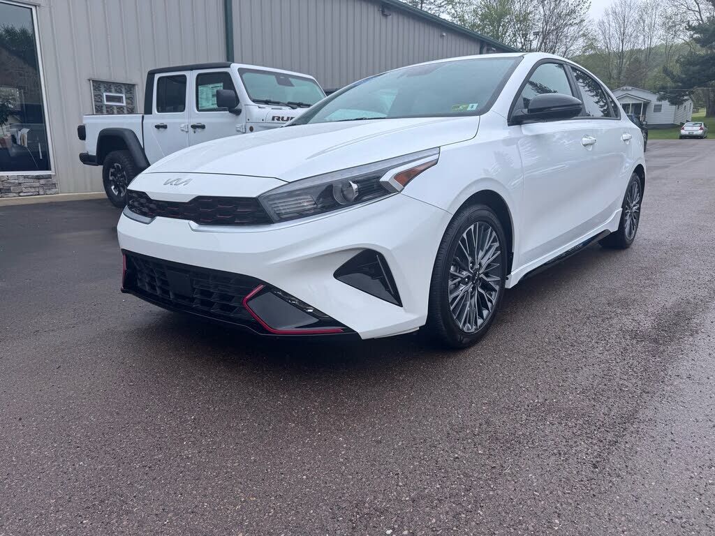 2024 KIA Forte