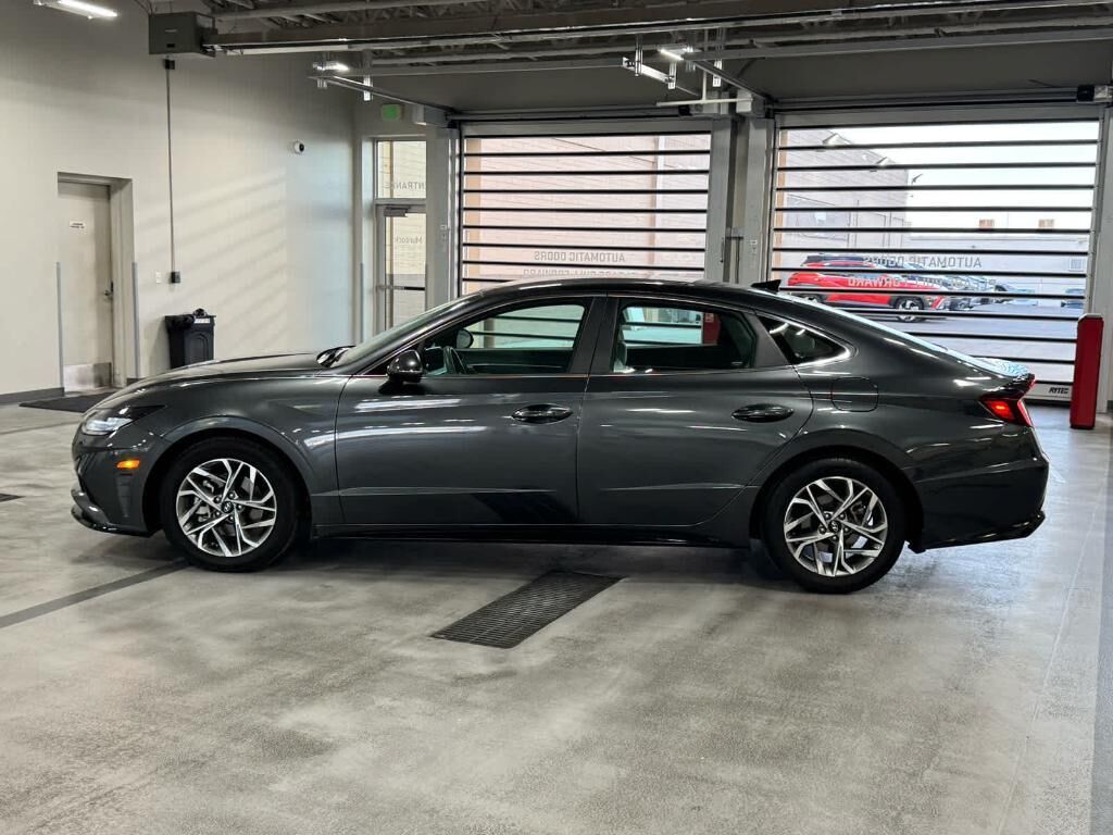 2023 HYUNDAI Sonata